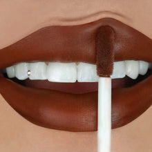Charger l'image dans la galerie, VELVET STAY LIQUID LIPSTICK