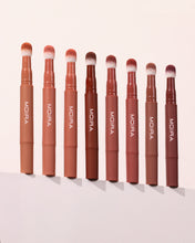 Charger l'image dans la galerie, ROUGE À LÈVRES MATTE CRÉMEUX RÉTRACTABLE