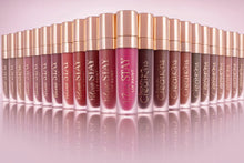 Charger l'image dans la galerie, VELVET STAY LIQUID LIPSTICK