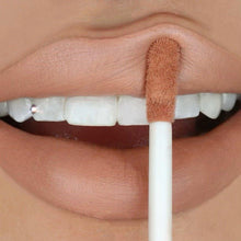Charger l'image dans la galerie, VELVET STAY LIQUID LIPSTICK