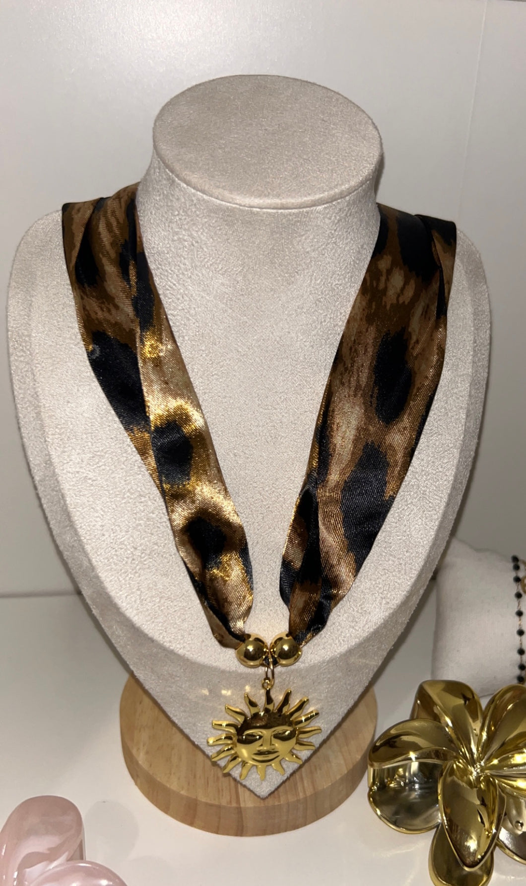 COLLIER A CHOISIR EN LIVE