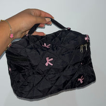 Load image into Gallery viewer, GRANDE TROUSSE NOEUD NOIR
